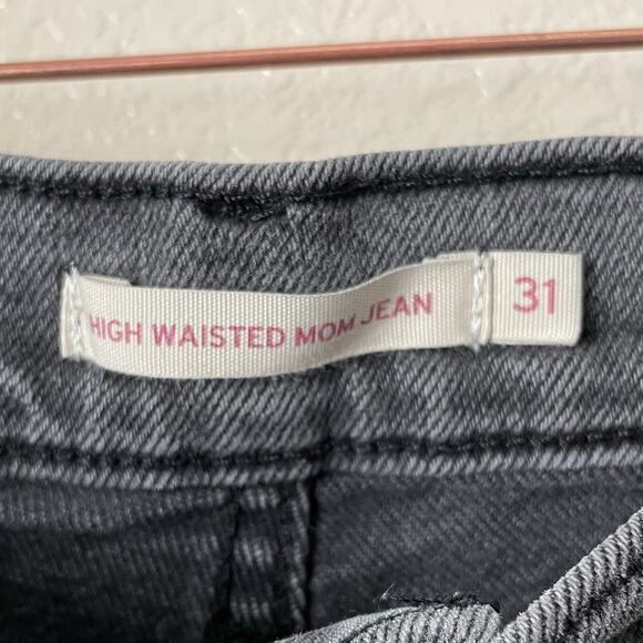 Levis Jeans Womens Size 31 Gray High Waisted Mom Denim Cropped Tapered Grunge - Picture 10 of 13